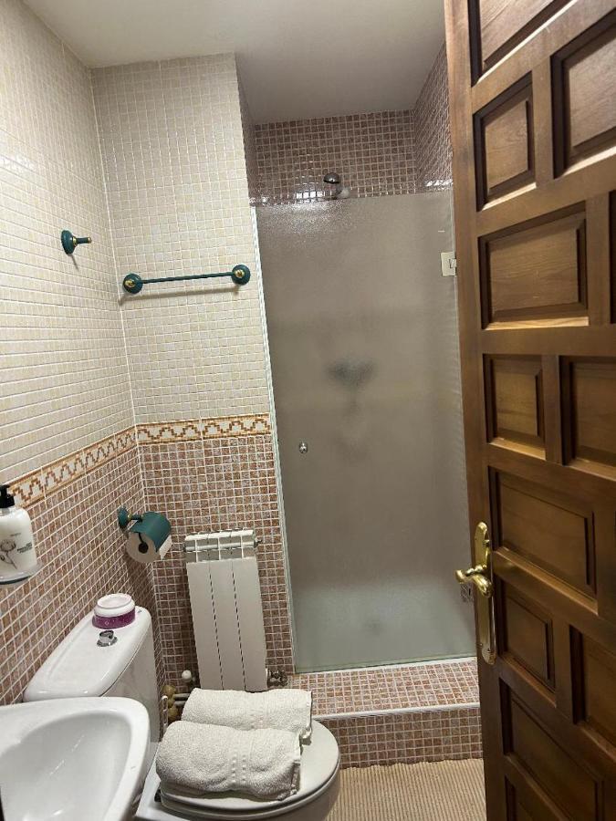 Hostal Transilvania Santa Cruz de Moncayo エクステリア 写真